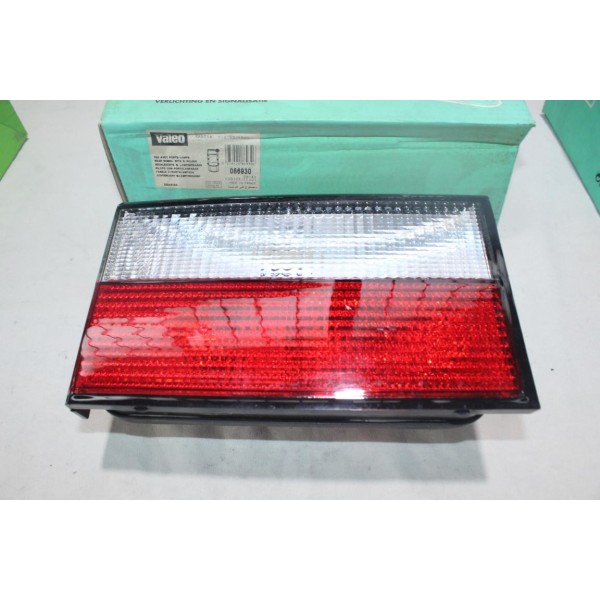 Feu lanterne arriere gauche Valeo 086930 pour citroen xantia 