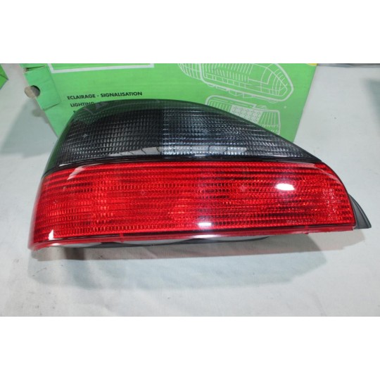Feu lanterne arriere gauche Valeo 086628 pour peugeot 306 