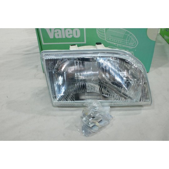 Phare projecteur avant droit Valeo 069760 pour ford fiesta 2 3 II III de 1987 à 1996 dont XR2i 