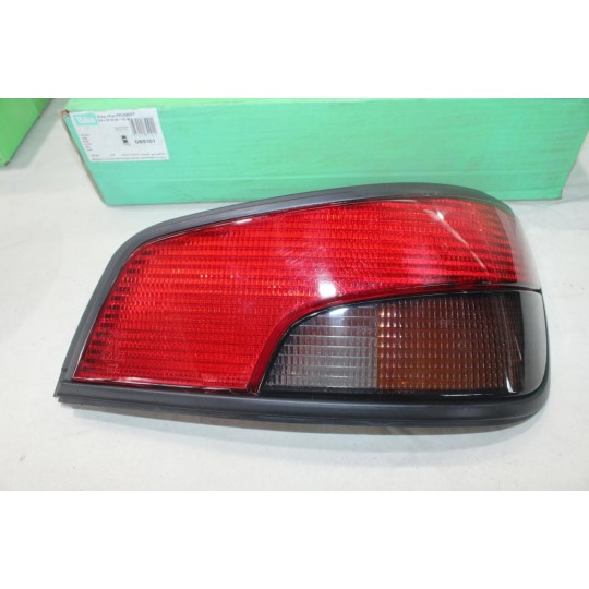 Cabochon feu lanterne arriere droit Valeo 085101 pour peugeot 306 
