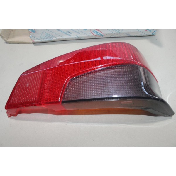 Cabochon de feu arriere droit Seima 42503 26001801 pour peugeot 106 partir de 1991 