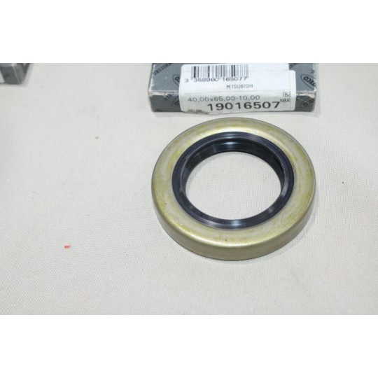 Joint spi torique moyeu de roue 40x65x10 Corteco 19016507 19016507B pour mitsubishi starion 