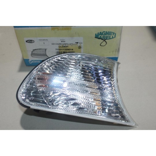 Feu clignotant avant droit Magneti Marelli LLD631 710311329014 pour BMW serie 3 E46 coupé et cabriolet partir de 10/2001 