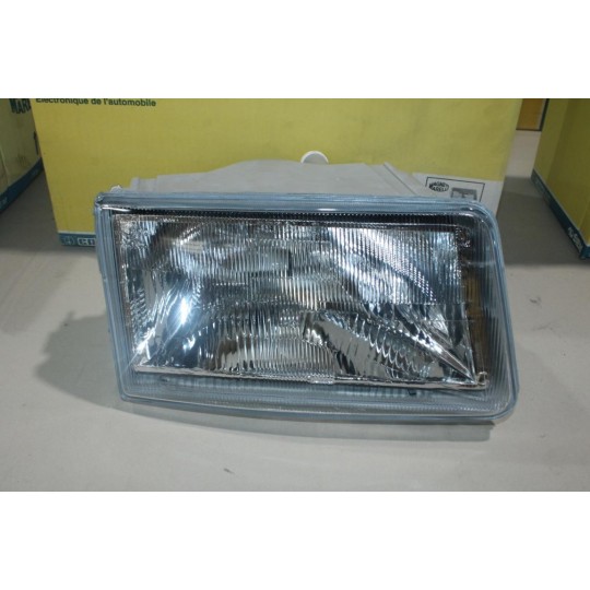 Phare projecteur avant droit Magneti Marelli LPB091 712332551129 pour iveco daily 2 3 II III 