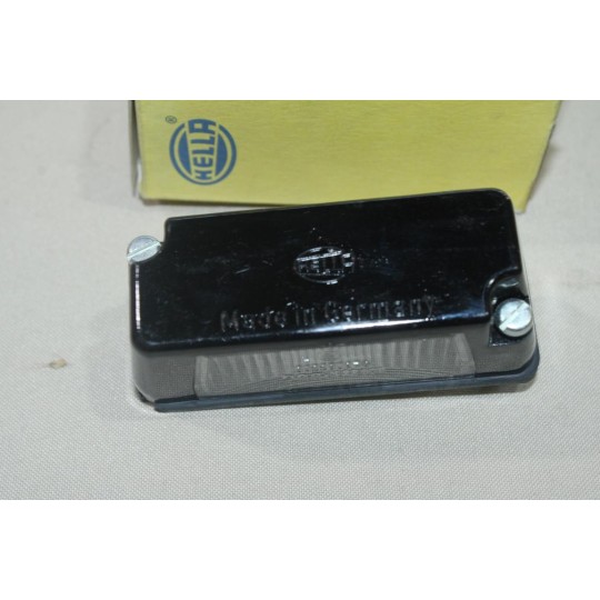 Feu lampe de plaque immatriculation Hella 2KA003.168-021 adaptable pour poids lourd tracteur engin agricole 8W liebherr volvo 