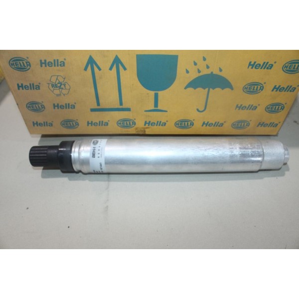 Bouteille deshydratante filtre deshydrateur circuit de climatisation Hella 8FT351197-541 pour citroen C5 