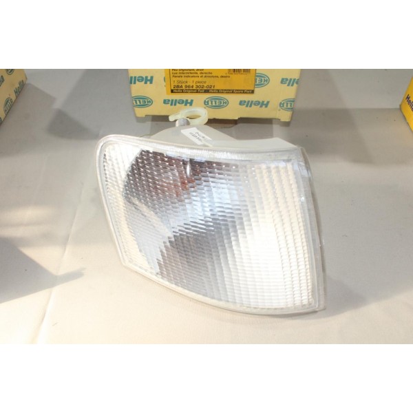 Feu clignotant avant droit Hella 2BA964302-021 pour ford escort 5 V de 1990 à 1995 orion 3 III de 1991 à 1993 