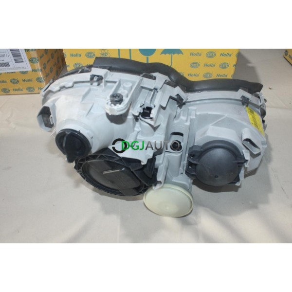 Phare projecteur avant gauche Hella 1EE009055-011 pour mercedes classe C W203 partir de 2000
