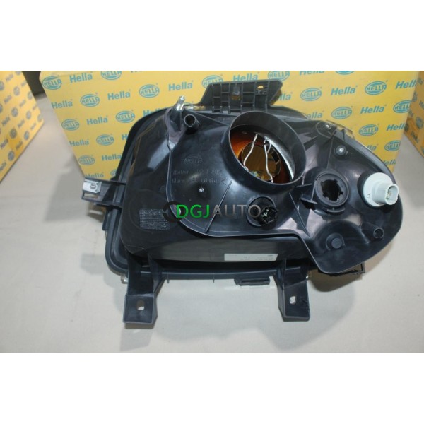 Phare projecteur avant droit Hella 1EE007.350-101 pour renault clio 2 II