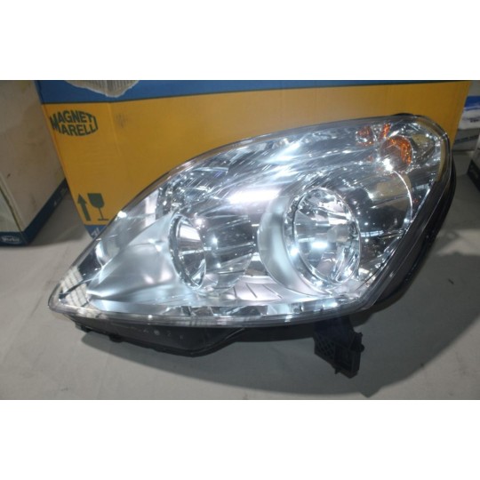 Phare projecteur avant gauche Magneti Marelli LPM382 710301214207 0301214207 pour opel zafira B (voir photo fixation cassé) 