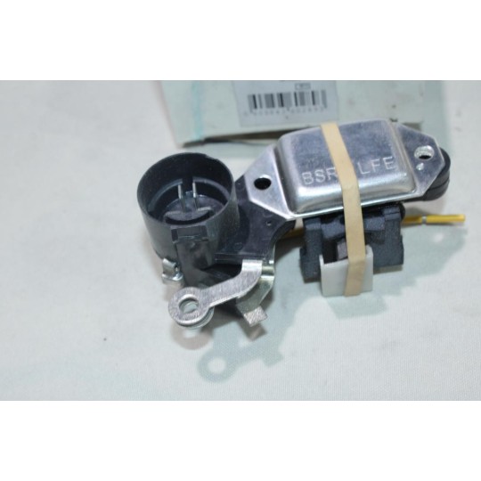 Regulateur alternateur Transpo IH254V L170G-1315 pour opel isuzu 