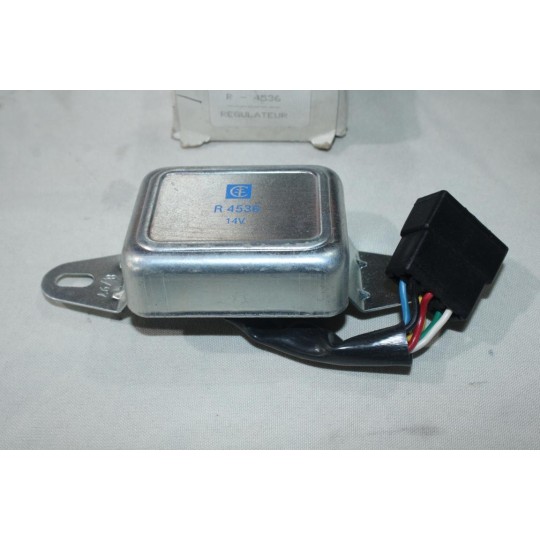 Regulateur alternateur 14V Carbone lorraine R4536 