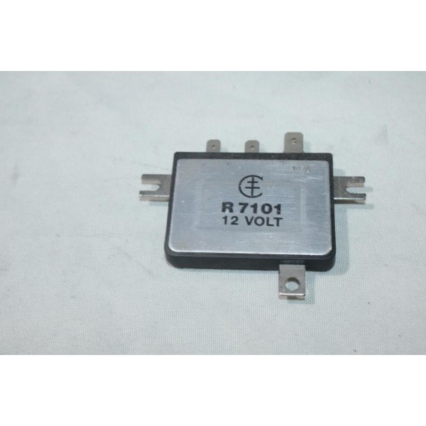 Regulateur alternateur 12V Carbone lorraine R7101 