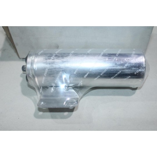 Bouteille deshydratante filtre deshydrateur circuit gaz de climatisation Ecoclim 225C04 7701045347 pour renault laguna 1 espace 