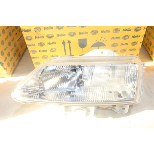 Phare projecteur avant gauche Hella 1AG006560-231 pour renault laguna 1 de 1994 à 1998 