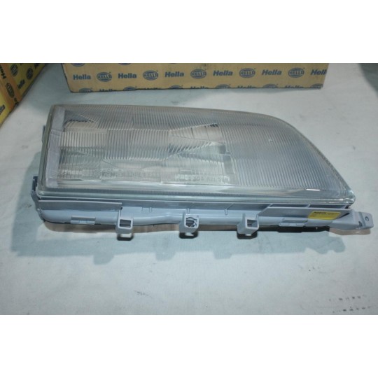 Verre glace vitre de phare projecteur avant droit Hella 9AH150866-001 pour mercedes classe C W202 de 1993 à 1996 