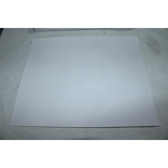 Lot 99 feuilles papier abrasif poncage P220 230x280mm Indasa 01373 rhynodry white line 