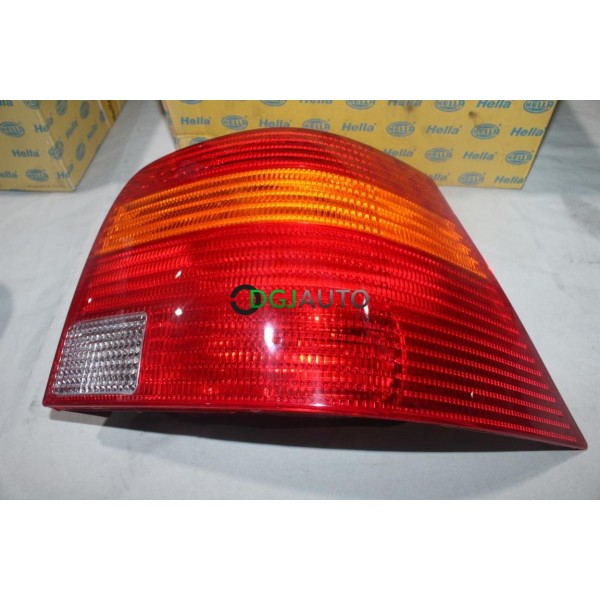 Jeu 2 feux lanterne arriere gauche + droit Hella 9EL151875-021 + 9EL151876-021 pour volkswagen golf 4 IV partir de 1997