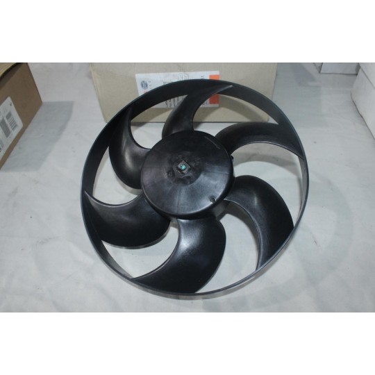 Ventilateur de radiateur refroidissement moteur Behr 8EW351044-161 pour citroen berlingo xsara xantia ZX peugeot 306 partner 
