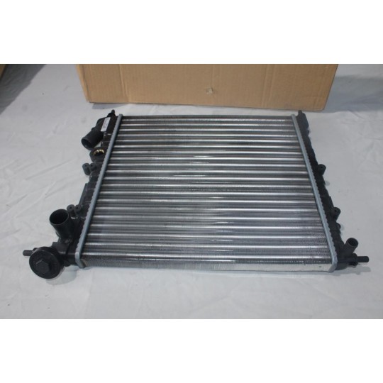 Radiateur de refroidissement moteur Quinton Hazell QER1330 pour renault 19 R19 clio 1 express 1.1 1.2 1.4 essence 