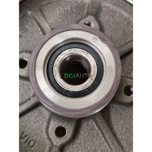 Jeu 2 tambours de frein arriere avec roulement de roue Bosch DB373 0986477303 pour citroen C2 C3 peugeot 1007
