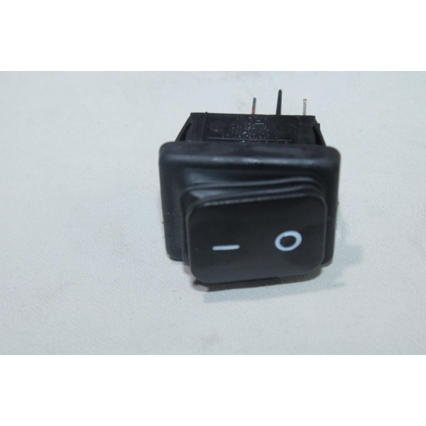 Bouton interrupteur marche arret Nilfisk 107404540 pour aspirateur nilfisk maxxi II aero GWD 