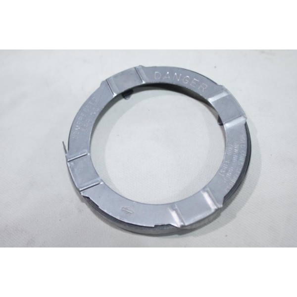 Ressort de lanceur Briggs & Stratton 390066 pour moteur 090702, 090706, 090707, 090708, 090782, 090787, 090788, 090902, 091702, 