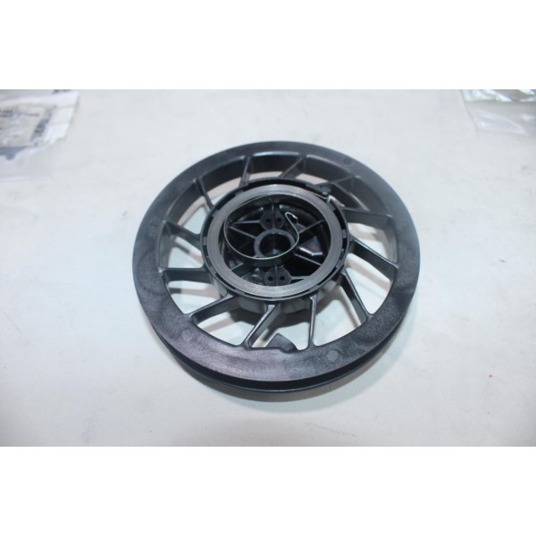Poulie de lanceur Briggs & Stratton 498144 pour moteur 099772 - 099776 - 099777 - 110402 - 110412 - 110415 - 110417 - 110432 - 
