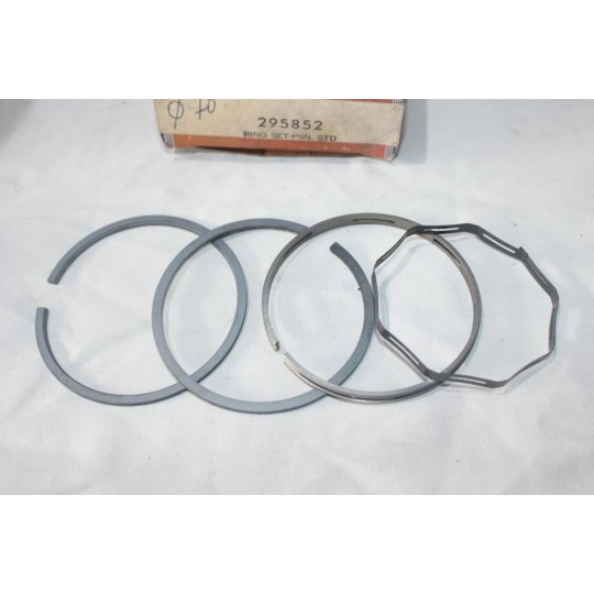 Kit segment segmentation de piston Briggs & Stratton 295852 pour moteur 6HP 140000 