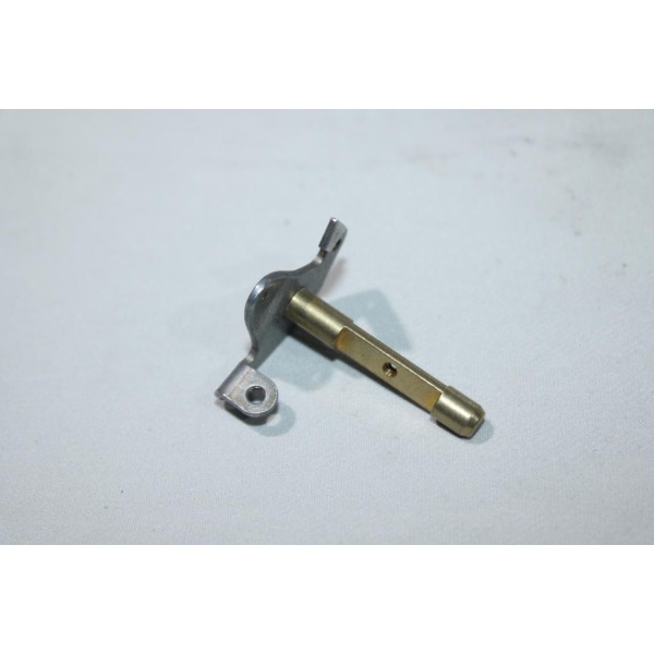 Axe de volet accelerateur Briggs & Stratton 299212 