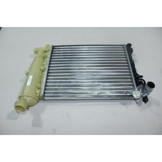 Radiateur de refroidissement moteur Quinton Hazell QER1265 pour peugeot 106 1.0 1.1 1.4 essence 