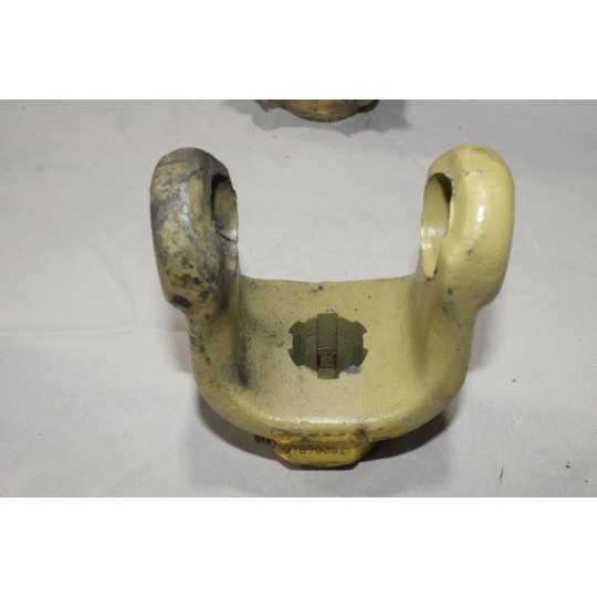 Machoire extremite cardan de transmission croisillon 6 cannelures Bondioli & Pavesi 507890351 890507R pour tracteur engin 