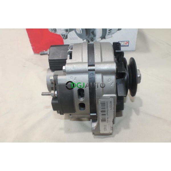 Alternateur 40A Quinton Hazell 9032371 pour renault 4 6 R4 R6 1.0 1.1