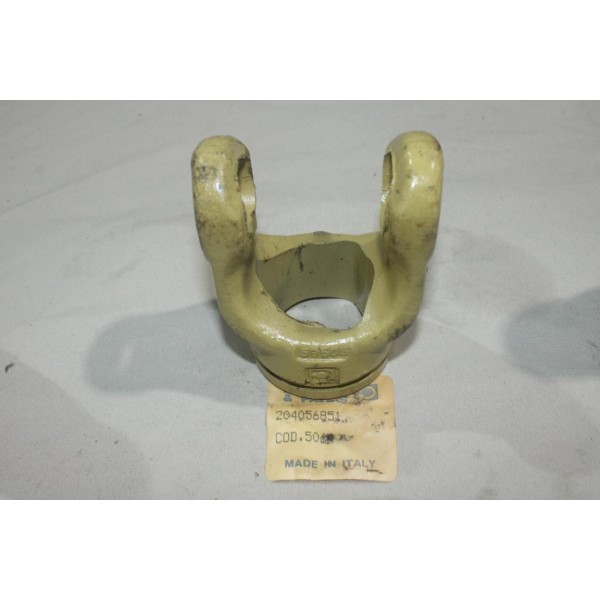 Machoire extremite cardan de transmission croisillon tube triangle Bondioli & Pavesi 204056851 pour tracteur engin agricole 