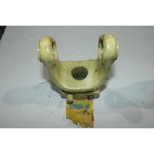 Machoire extremite cardan de transmission croisillon Bondioli & Pavesi R.7.05.08 pour tracteur engin agricole chantier fourche 