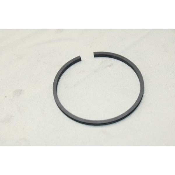 Jeu de segments segmentation de piston Ø64 Bernard 000409 pour moteur W110 