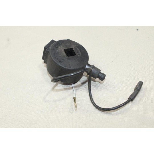Bobine allumage Bernard 496328 pour moteur 17 - 18 - 19 - 27 - 28 - 39 - 117 - 137 - 139 - 217 - 218 - 227 - 239 - 317 - 318 - 