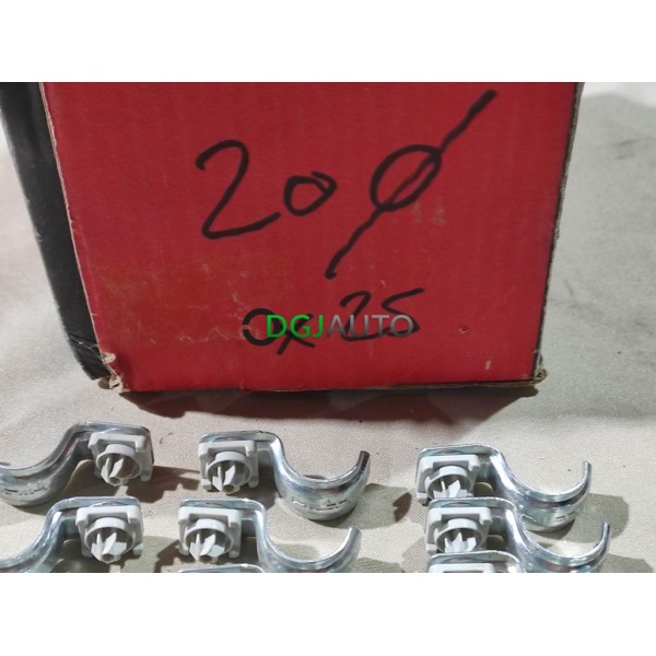 Lot de 25 brides collier de fixation diametre 20mm Hilti pour tube tuyau