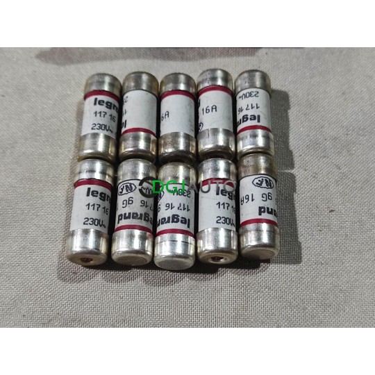 Lot de 10 fusibles 10.3 x 25.8 16A 230V Legrand 1011716