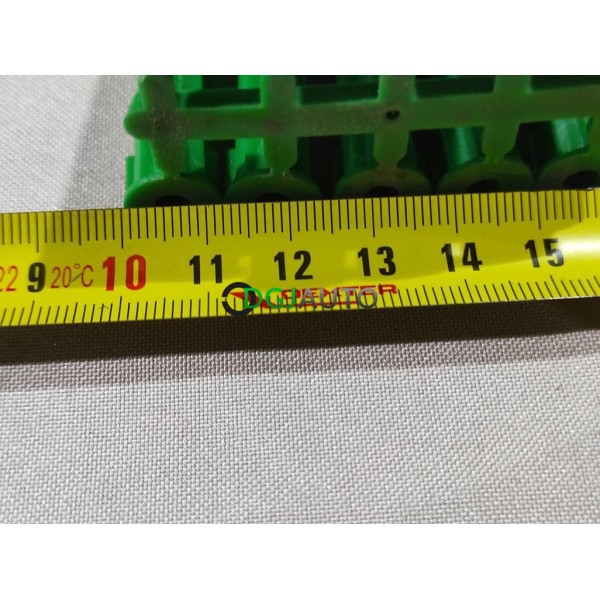 Lot 100 chevilles de fixation mural 48mm long