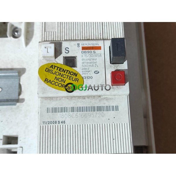 Disjoncteur de branchement differentiel Merlin gerin DB90S reglable 15A 30A 45A 500mA