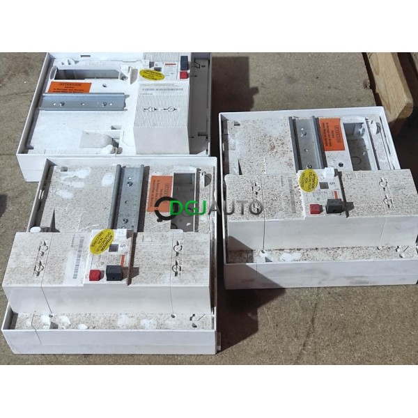 Disjoncteur de branchement differentiel Merlin gerin DB90S reglable 15A 30A 45A 500mA