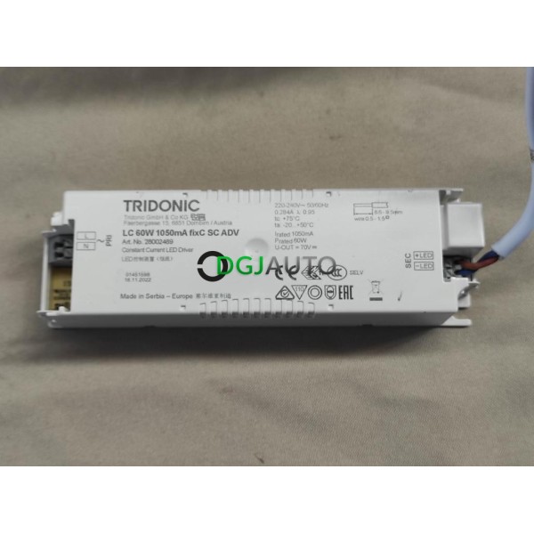 Projecteur LED 4000LM 4000K metropolis IP20 IK02 51W Aric 50181