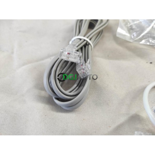 Lot 3 cables 1 telephonie + 2 connecteurs modulaires RJ45 4x1