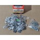 Boite environs 220 croches avec pointes pour fixation de lambris Simpson 3523140202648