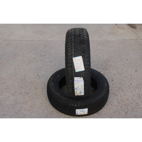 Lot 2 pneus hiver NEUF Michelin Alpin A4 215/60/17 215 60 17 96H DOT3921 