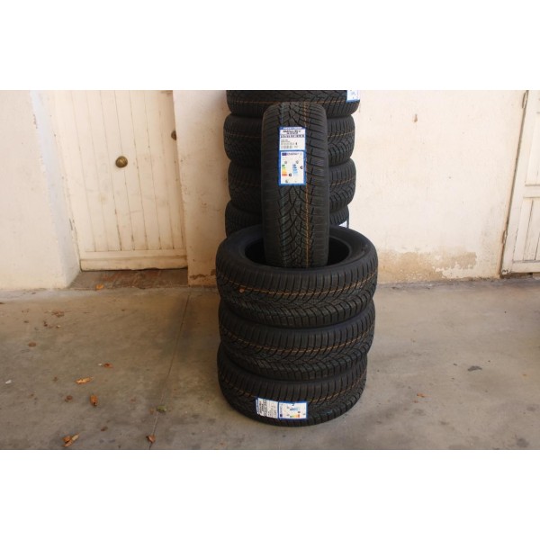 Lot 2 pneus hiver NEUF Toyo tires Observe S944 225/55/17 225 55 17 101V XL DOT2722 DOT3122 