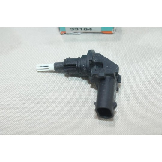Sonde capteur temperature admission air FAE 33164 pour BMW serie 1 2 3 4 5 6 7 8 X1 X2 X3 X4 X5 X6 X7 E70 E71 E72 E84 E90 E91 