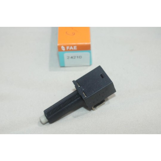 Contacteur pedale de frein feux stop FAE 24210 pour ford scorpio 1 sierra 1 2 I II escort 4 5 6 IV V VI orion 2 3 II III fiesta 