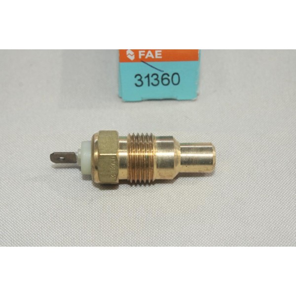 Sonde de temperature liquide de refroidissement FAE 31360 pour volvo 240 340 360 740 760 2.3 essence 